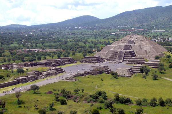пирамида Луны в Мексике