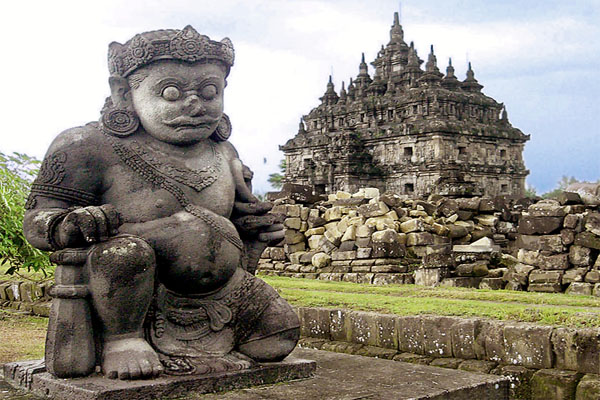 Прамбанан – крупнейший храмовый комплекс Индонезии